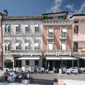 Hotel Locanda Del Benaco サロ Exterior photo