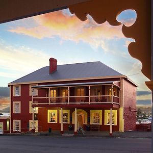 Stanley Hotel & Apartments Exterior photo