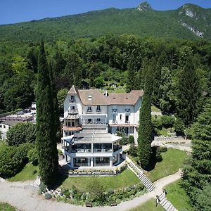 Hotel Ombremont Jean-Pierre Jacob ル・ブルジェ・デュ・ラック Exterior photo