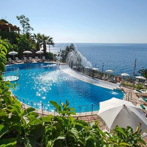 Baia Taormina Hotels & Spa フォルツァ・ダグロ Facilities photo