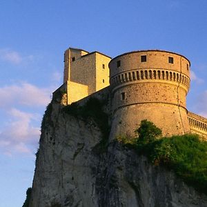 リミニ Agriturismo Poggio Ducaヴィラ Exterior photo