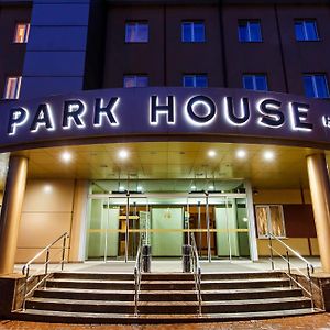 ホテル Park House クルィヴィーイ・リーフ Exterior photo