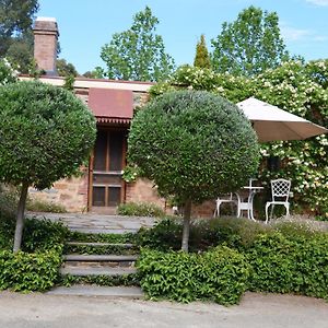 クレア The Heritage Garden Bed & Breakfast Exterior photo