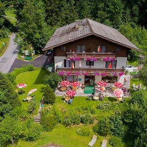 ザンクト・マルティン・バイ・ローファー Pension Wildental Bed & Breakfast Exterior photo