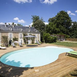 Vellèches マノワール デュ ラ ブルーヌリ Bed & Breakfast Exterior photo