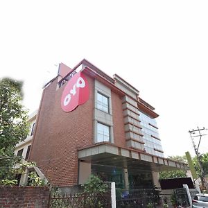 Oyo 6438 Hotel Valley Plaza デヘラードゥーン Exterior photo