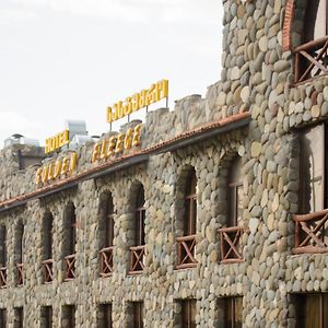 ホテル Golden Fleece Mtsʼkhetʼa Exterior photo