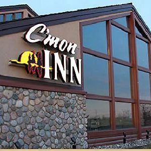 C'Mon Inn & Suites ファーゴ Exterior photo