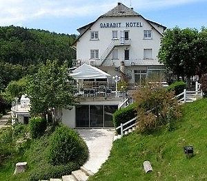 Garabit Hotel アングラール・ド・サン・フルール Exterior photo