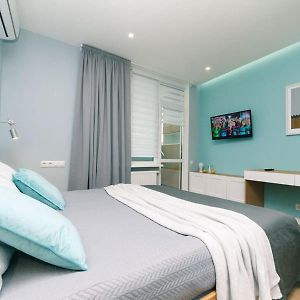 Happy Apartment, Warmth, Comfort, Turquoise キエフ Exterior photo