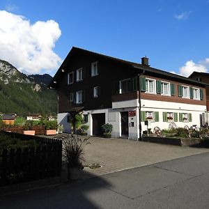 Muotathal Bnbetschart Bed & Breakfast Exterior photo