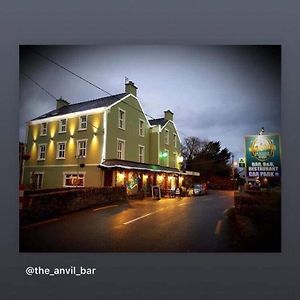 The Anvil Bar B&B キャッスルメイン Exterior photo