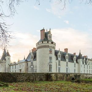 ホテル The Originals Le Chateau De Dissay Poitiers Exterior photo