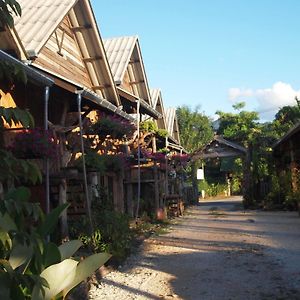 Monpai Resort ラノーン Exterior photo