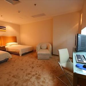 Kai Menzi Grand Hotel 景徳鎮 Room photo