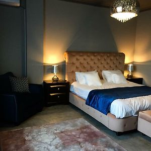 Rubio Residence - Accmonia Luxury Apartment アラド Exterior photo