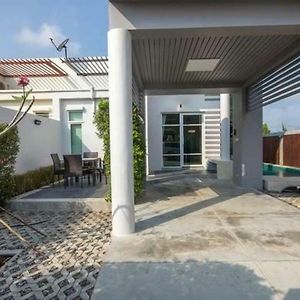 Paknampran 2 Bedrooms Pool Villa プランブリー Exterior photo