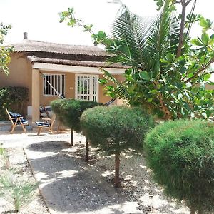 ホテル Maison De Vacances A Foundiougne, Senegal Exterior photo