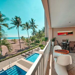 The Palms Ocean Club Resort ハコ Exterior photo