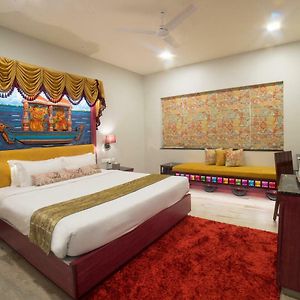 The Andhra Art & Craft Hotel ヴィシャーカパトナム Exterior photo