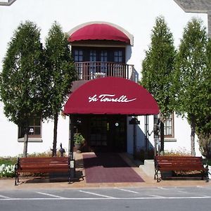 La Tourelle Hotel & Spa イサカ Exterior photo