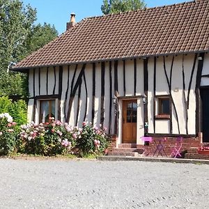 Tours-en-Vimeu Gite Et Relais Equestre De Marieヴィラ Exterior photo