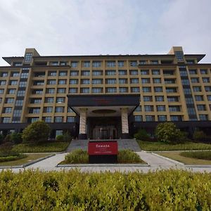 ホテル Ramada Wyndham Yingcheng Exterior photo