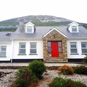 Dunlewey Lodge - Self Catering Donegal グウィドー Exterior photo