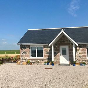 Beehive Cottage Ellon Exterior photo