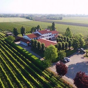 メーオロ Agriturismo Le Cipressineヴィラ Exterior photo