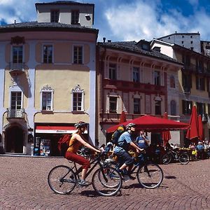 Bellinzona Piazza Collegiataアパートメント Exterior photo