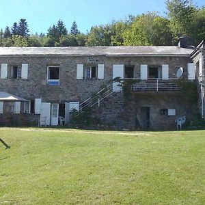 Gites Au Coeur Des Bois La Salvetat-sur-Agout Exterior photo