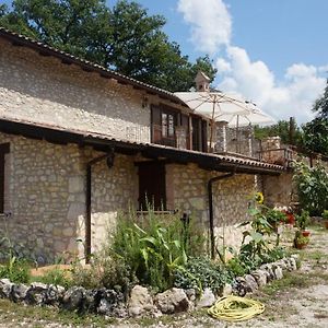 ホテル La Locanda Del Frullo Poggio Moiano Exterior photo