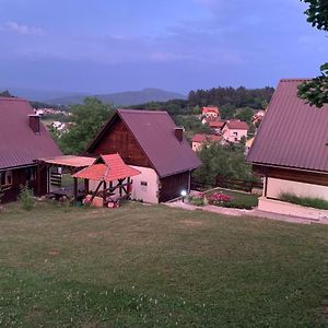 Guesthouse Stefanac オトチャッツ Exterior photo