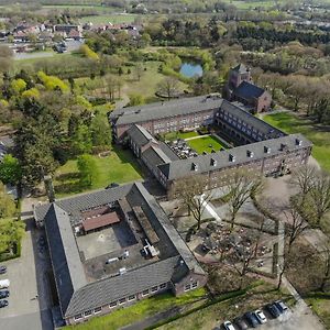 Fletcher Kloosterhotel Willibrordhaeghe ドゥールネ Exterior photo