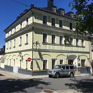 Aparthotel Deutscher Kaiser Ferienwohnungen クロルト・オーバーヴィーゼンタール Exterior photo