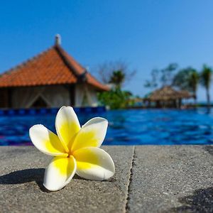 ホテル West Break Bali - Medewi Airsatang Exterior photo