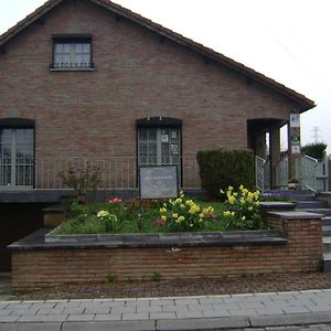 Trivieres Le Castillon Bed & Breakfast Exterior photo