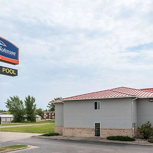 ホテル Howard Johnson By Wyndham West Fargo Exterior photo