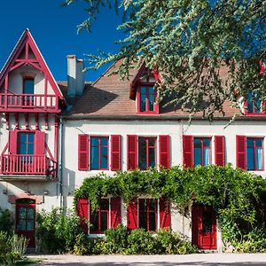 ラパリス Au Puy Des Verites Bed & Breakfast Exterior photo