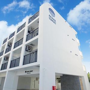 北谷町 かりゆしコンドミニアムリゾート北谷 Araha Sunsetアパートホテル Exterior photo