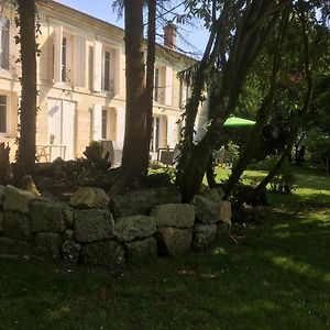 Saint-Vivien-de-Blaye Chambre La Garenne Bed & Breakfast Exterior photo