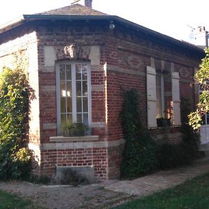 ホテル Le Jardin Des Ecureuils Demuin Exterior photo