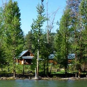 Methow River Lodge Cabins ウィンスロップ Exterior photo