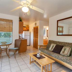 Malu Kauai, A Beautiful Kauai Cottage 1 Mile From Kalapaki Beach Home リフエ Exterior photo