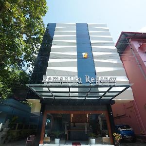 ホテル Remanika Regency Guruvāyūr Exterior photo