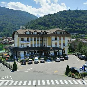 Hotel Rezia Valtellina モルベーニョ Exterior photo