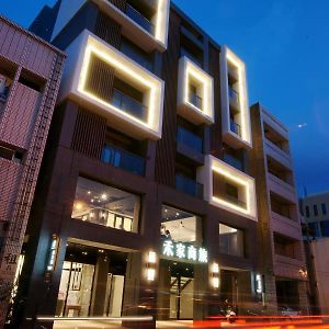 He-Jia Hotel 苗栗市 Exterior photo
