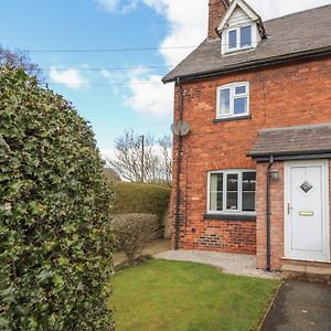 1 Organsdale Cottages Kelsall Hill Exterior photo