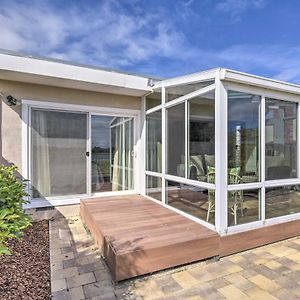 Ideally Located San Francisco Bay Home With Sunroom! アラメダ Exterior photo